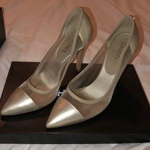 Chanel metallic mesh leather pump
